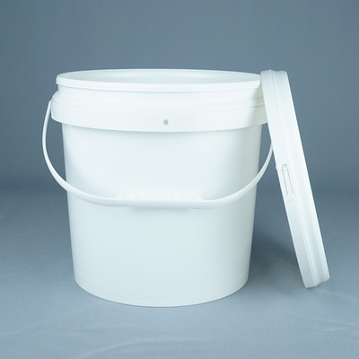 دلو بلاستيكي أبيض من طراز الغذاء مع غطاء 1L-5L سعة BPA خالية قابلة لإعادة التدوير مقبض -40 درجة فهرنهايت إلى 180 درجة فهرنهايت نطاق درجة الحرارة