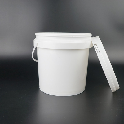 علبة دلو الطعام من البلاستيك PP/HDPE متوفرة بيضاء مع غطاء